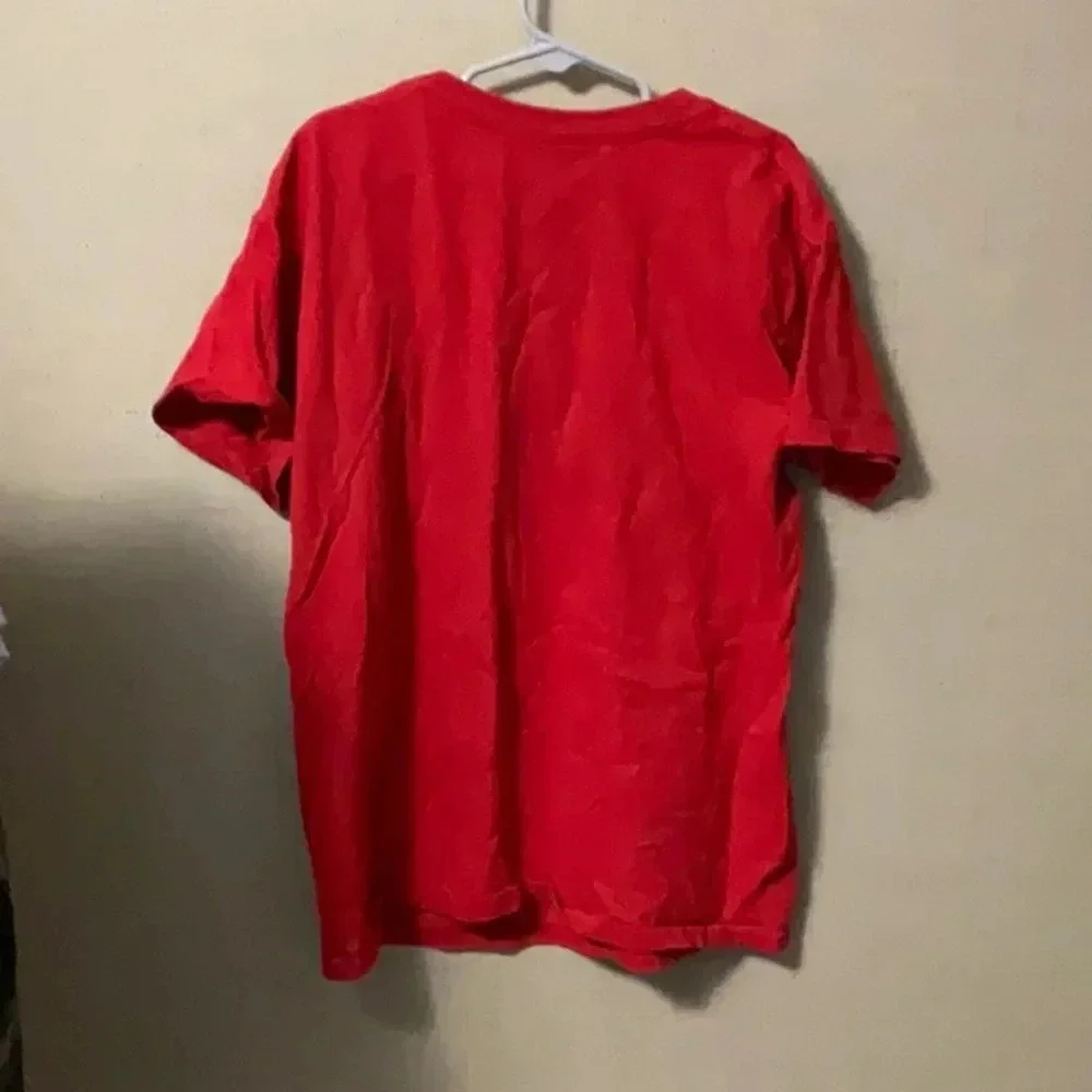 Red Tee